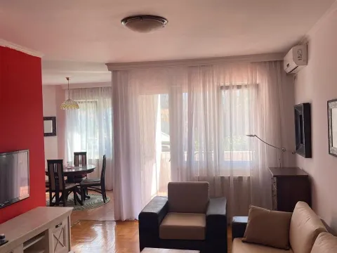 Rent, two bedroom apartment, 65m², Gorica C, Podgorica - image 12