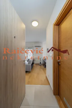 Prodaja, jednosoban stan, 35m², Zemun Gornji Grad, Zemun Sve Podlokacije - image 7