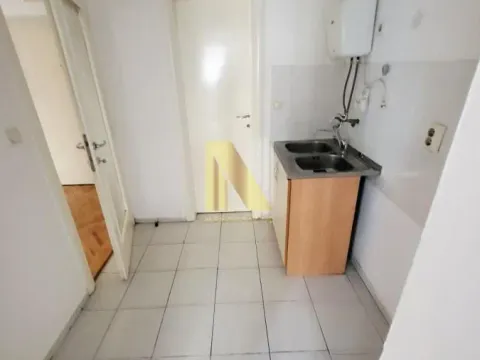 Rent, office space, 38m², Podbara, Novi Sad Sve Podlokacije - image 7