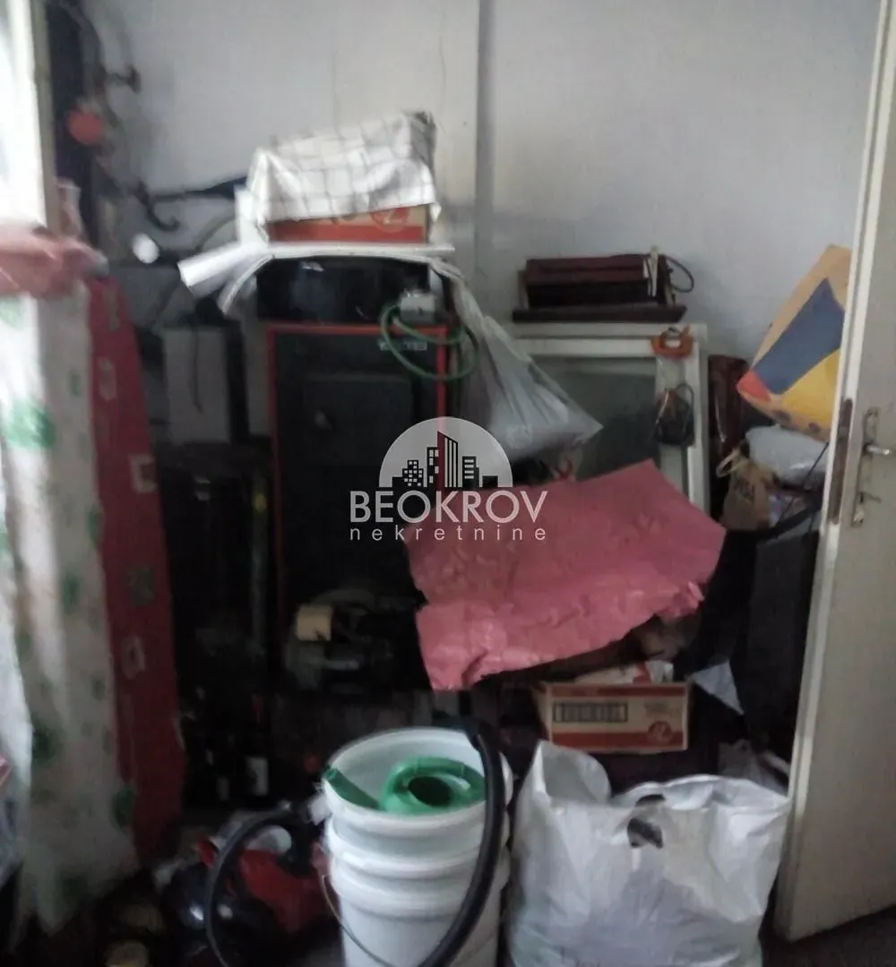 Sale, house, 200m², Čukarica, Beograd