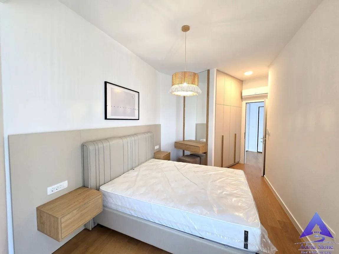 Prodaja, jednosoban stan, 67m², Bečići, Budva