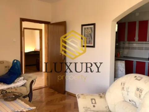 Rent, house, 100m², Tološi, Podgorica - image 6