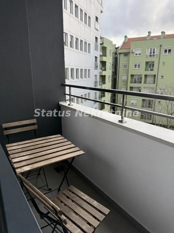 Izdavanje, dvosoban stan, 47m², Grbavica, Novi Sad Sve Podlokacije