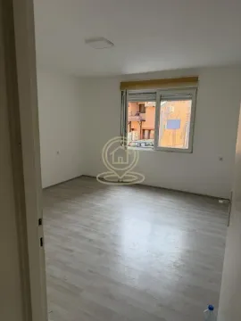 Izdavanje, jednosoban stan, 30m², Palilula, Niš - image 2