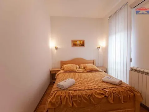 Izdavanje, jednosoban stan, 29m², Centar, Zlatibor - image 5