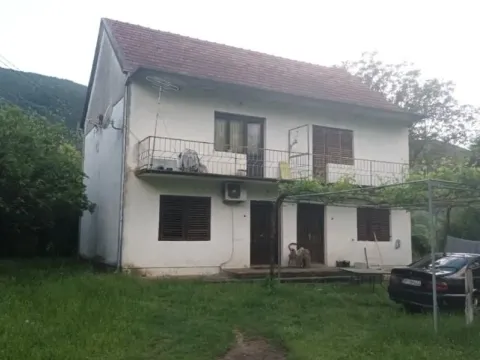 Sale, house, 132m², Danilovgrad, Crna Gora