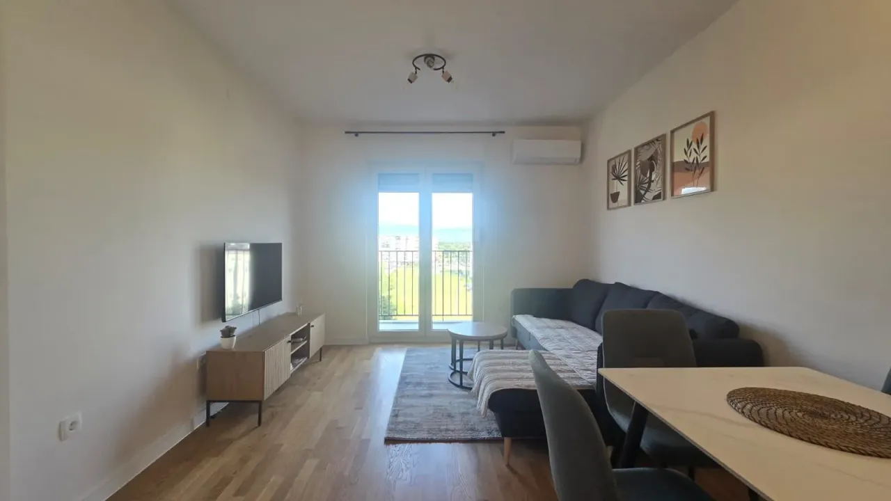 Rent, one bedroom apartment, 39m², Pobrežje, Podgorica