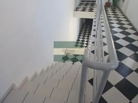 Prodaja, četvorosoban stan, 105m², Centar, Jagodina - image 19