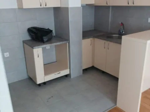 Prodaja, jednosoban stan, 41m², Ljubović, Podgorica - image 2