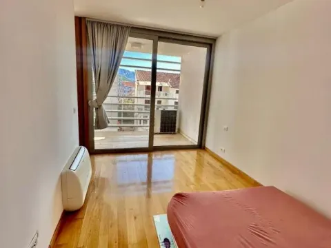 Sale, two bedroom apartment, 85m², Budva, Crna Gora - image 2