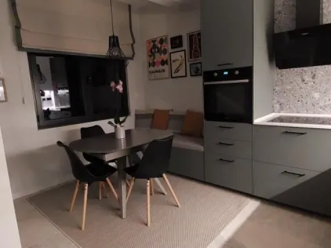 Prodaja, dvosoban stan, 70m², Kalimanj, Tivat - image 3