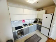 Prodaja, dvosoban stan, 63m², City Kvart, Podgorica - image 4