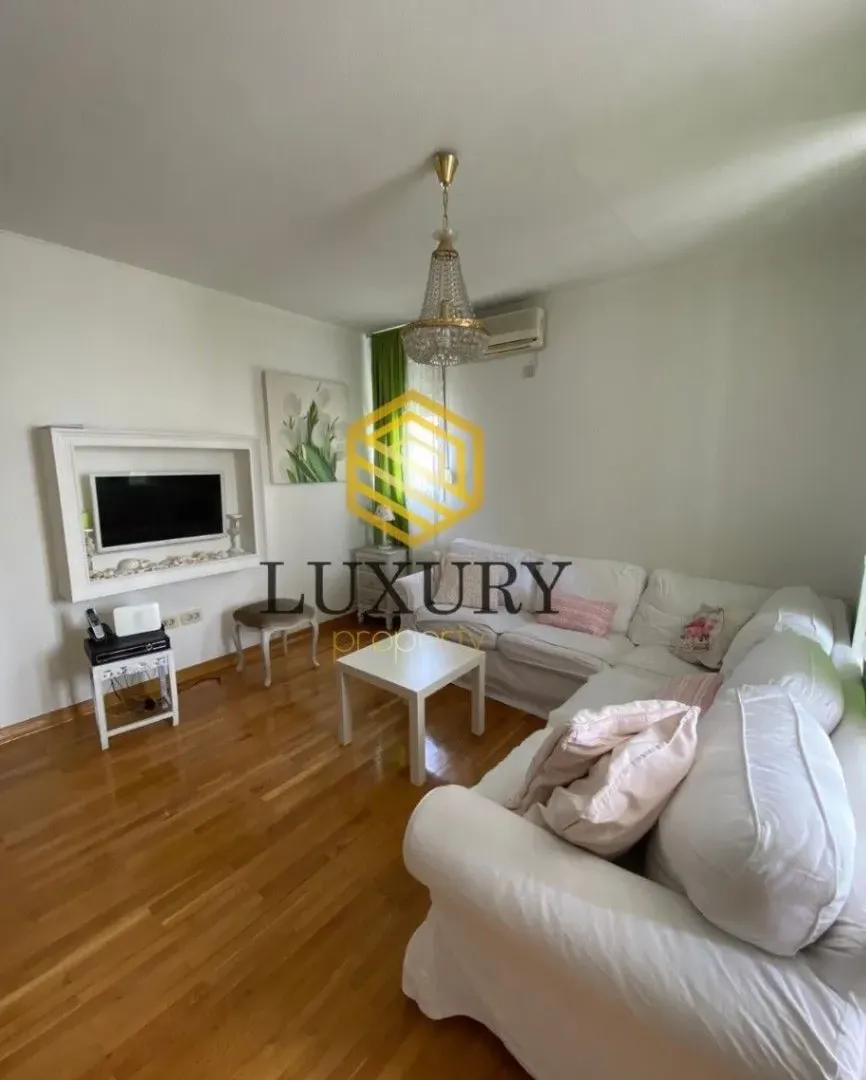 Prodaja, stan, 80m², Blok 5, Podgorica