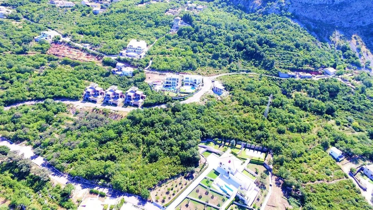 Prodaja, plac, 2993m², Blizikuće, Budva