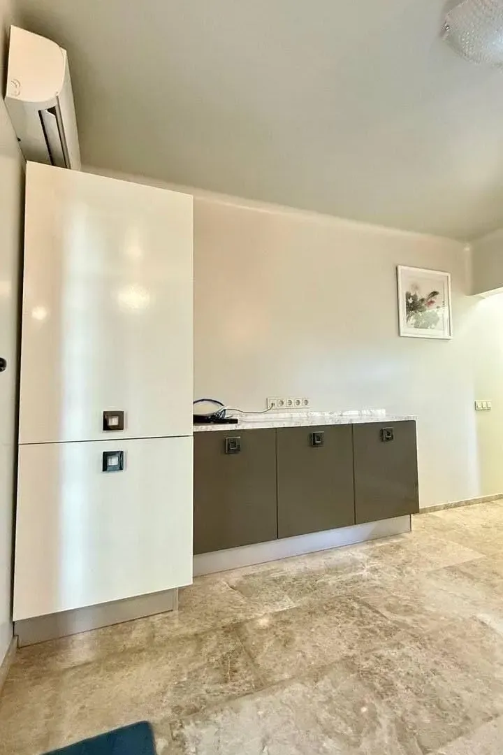 Sale, four bedroom apartment, 79m², Rozino, Budva