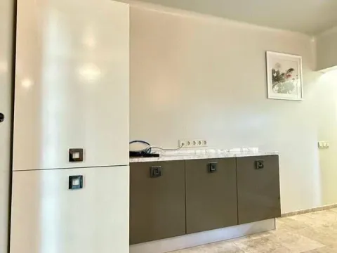 Sale, four bedroom apartment, 79m², Rozino, Budva - image 3