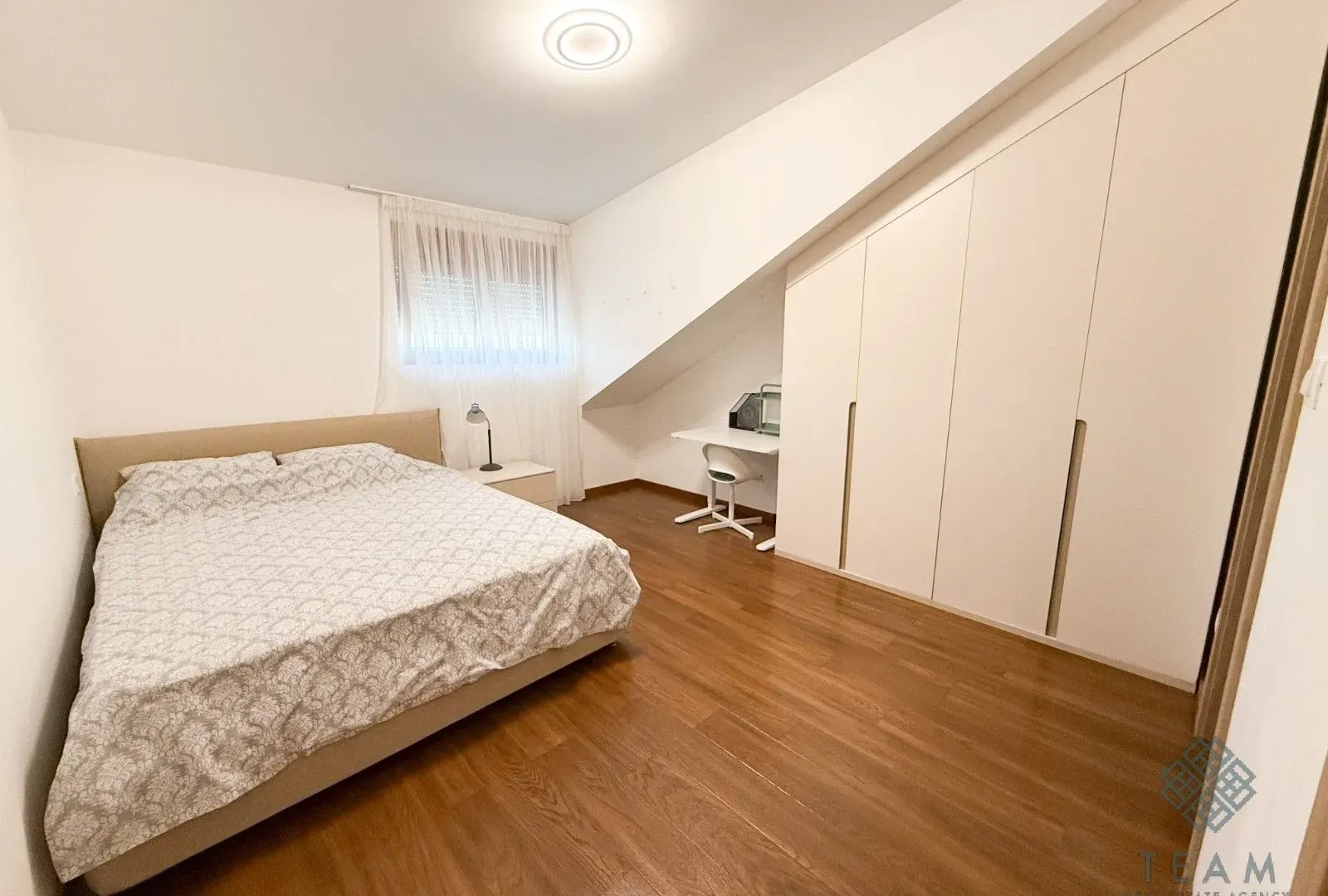 Rent, four bedroom apartment, 125m², Master Kvart, Podgorica