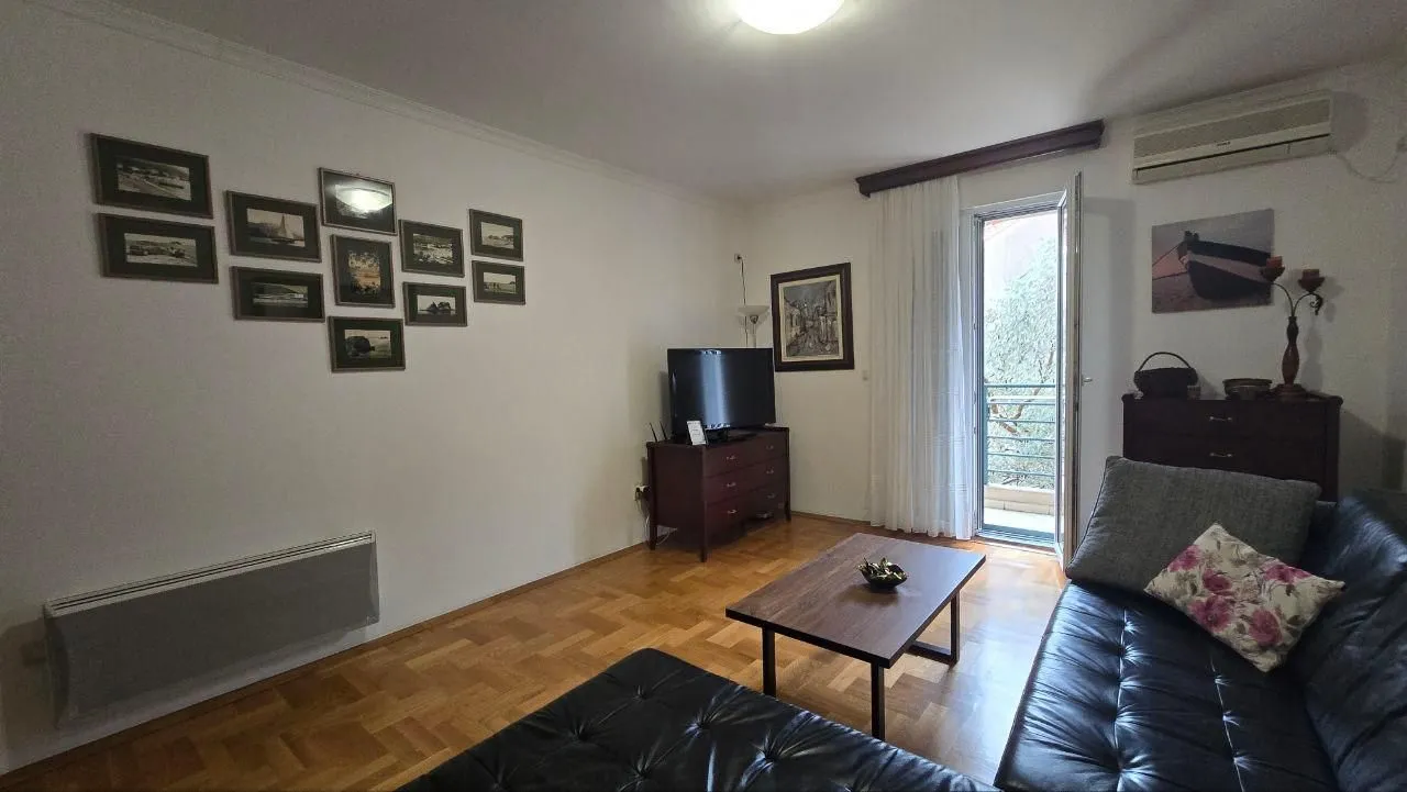 Prodaja, jednosoban stan, 61m², Petrovac, Budva