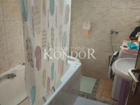 Prodaja, kuća, 250m², Stari Banovci, Stara Pazova - image 20