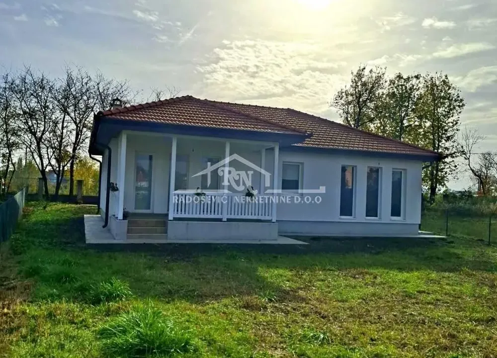 Prodaja, kuća, 109m², Borča 1, Borča Sve Podlokacije