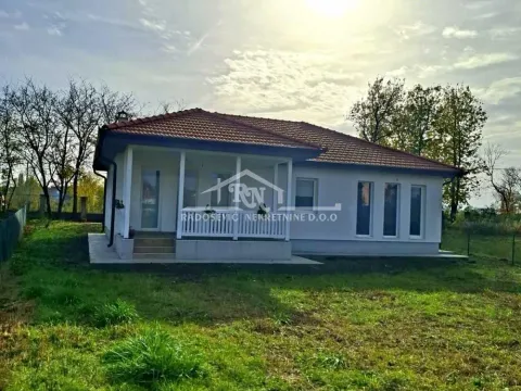Prodaja, kuća, 109m², Borča 1, Borča Sve Podlokacije