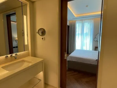 Izdavanje, dvosoban stan, 146m², Tivat, Crna Gora - image 25