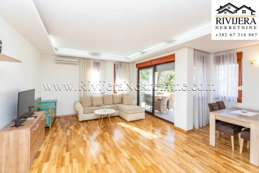 Prodaja, dvosoban stan, 80m², Đenovići, Herceg Novi