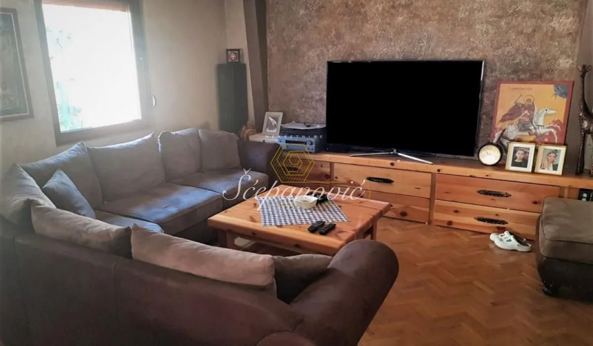 Rent, house, 165m², Sremska Kamenica, Petrovaradin