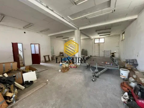 Izdavanje, poslovni prostor, 200m², Zabjelo, Podgorica - image 2