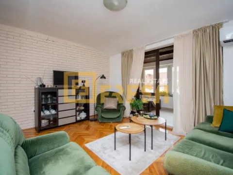 Prodaja, dvosoban stan, 75m², Centar, Podgorica - image 3