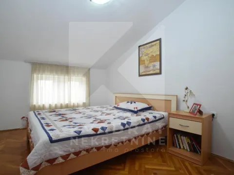 Sale, two bedroom apartment, 75m², Centar, Podgorica - image 6