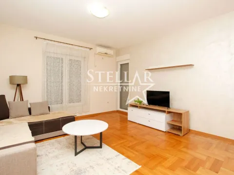 Rent, one bedroom apartment, 52m², Tuški Put, Podgorica - image 3