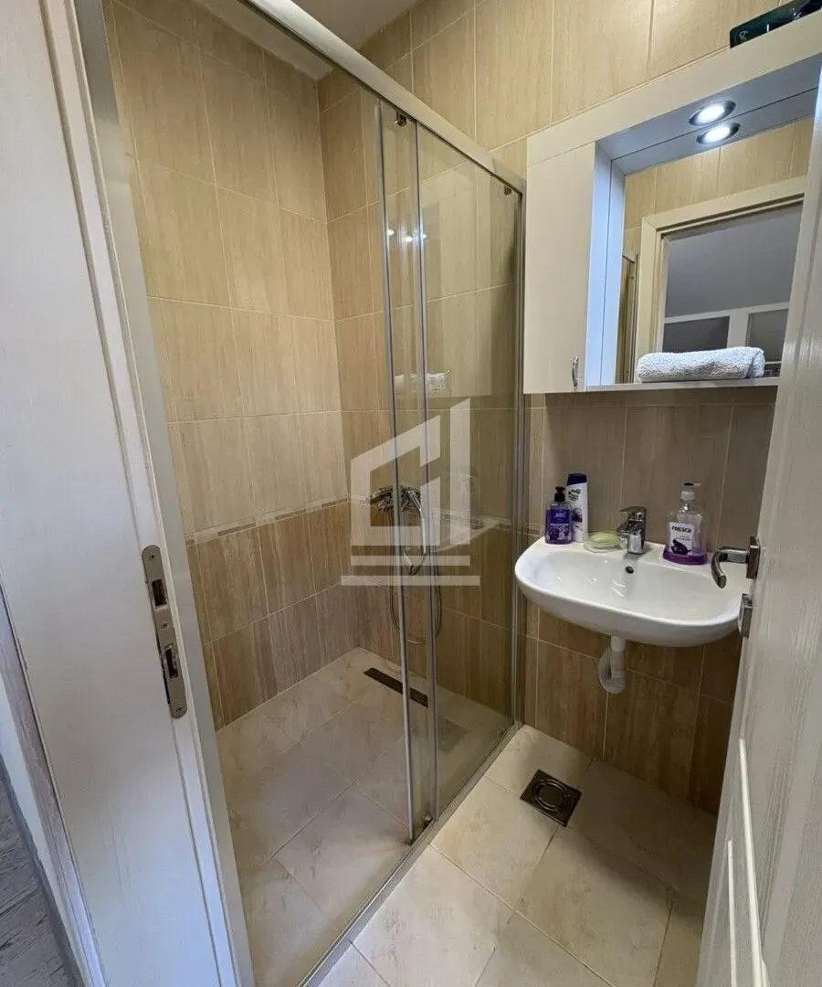 Rent, house, 350m², Zlatica, Podgorica