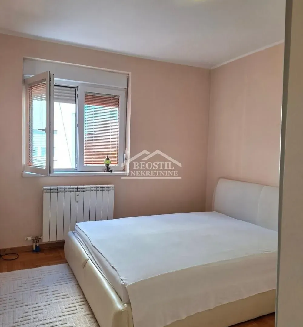 Rent, three bedroom apartment, 76m², Voždovac Sve Podlokacije, Beograd