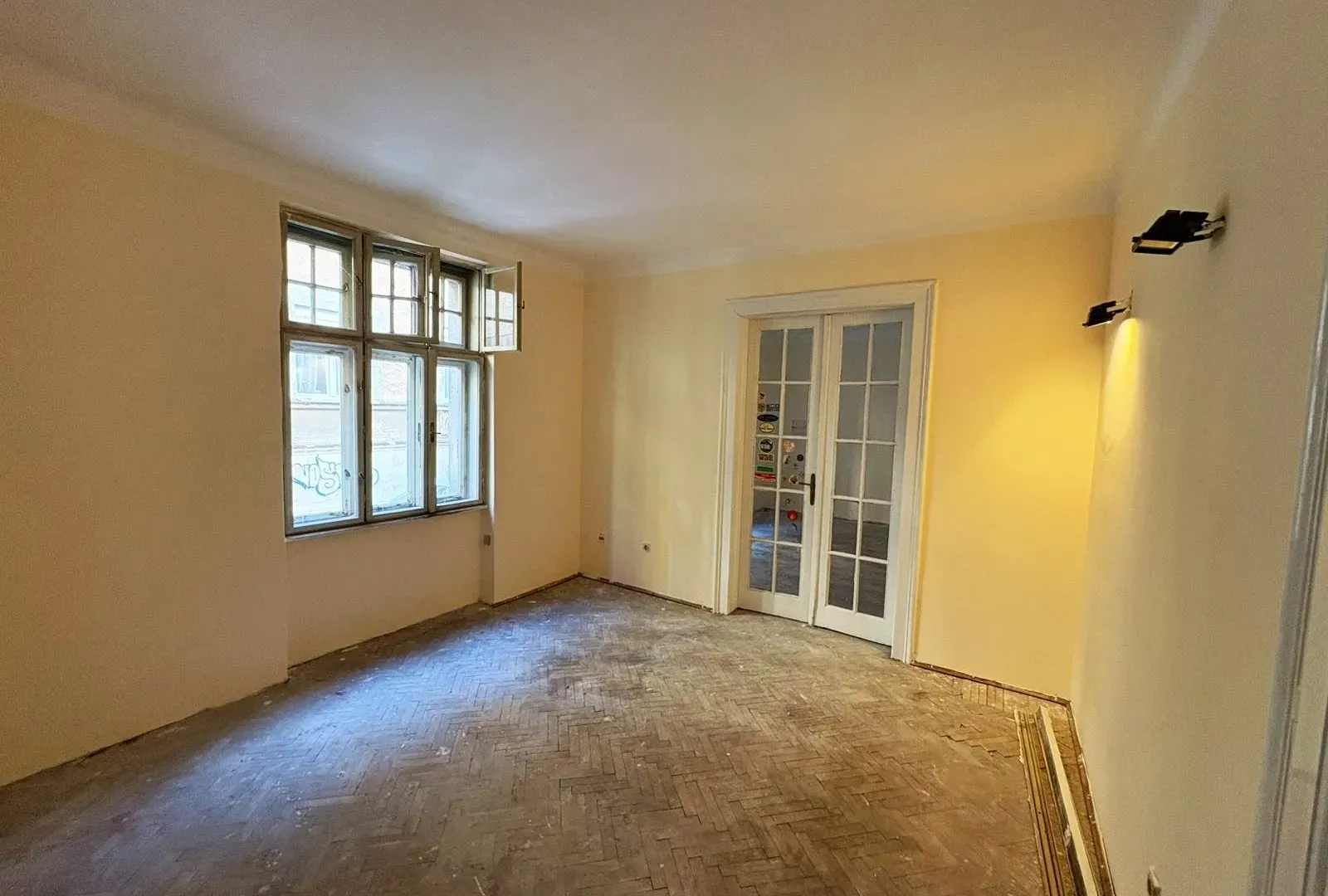 Prodaja, četvorosoban stan, 91m², Stari Grad, Beograd