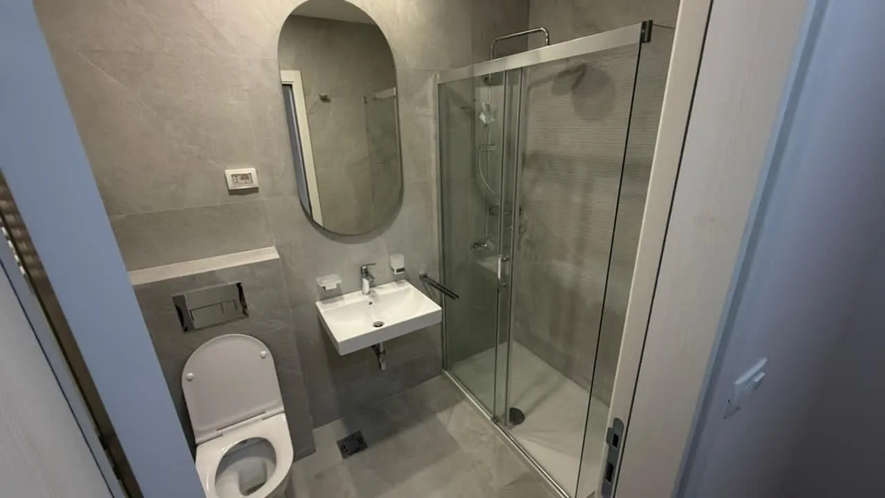 Prodaja, jednosoban stan, 40m², Central Point, Podgorica