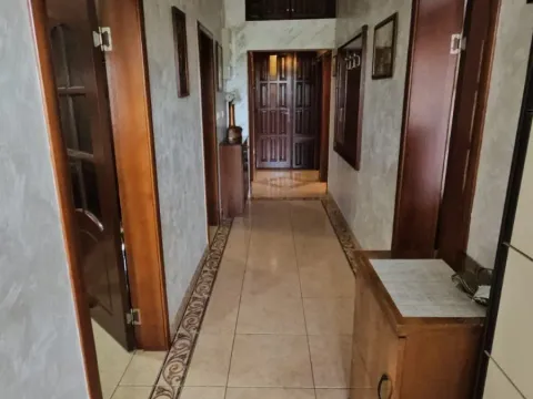 Prodaja, kuća, 180m², Podgorica, Crna Gora - image 4