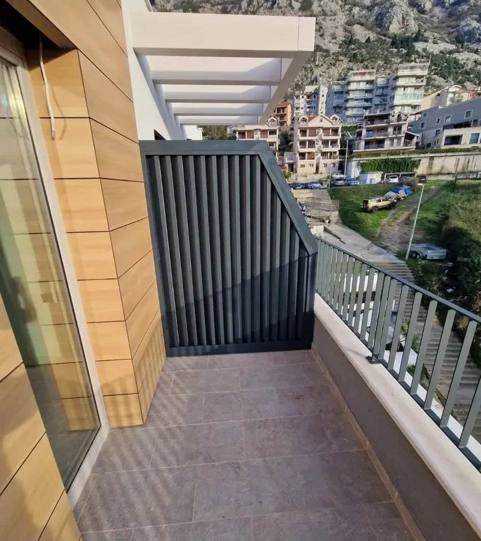 Sale, two bedroom apartment, 51m², Kotor, Crna Gora