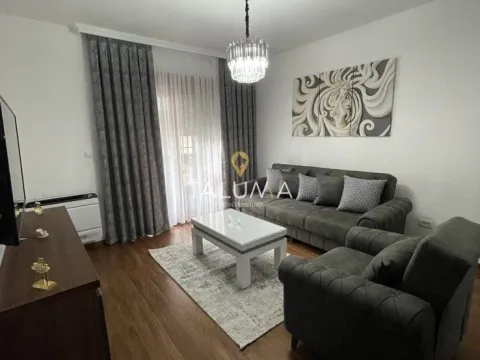 Izdavanje, dvosoban stan, 69m², City Kvart, Podgorica - image 2