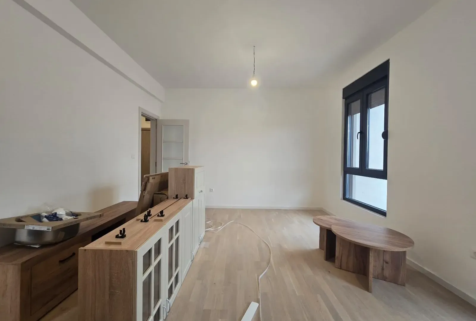 Prodaja, dvosoban stan, 64m², Tološi, Podgorica