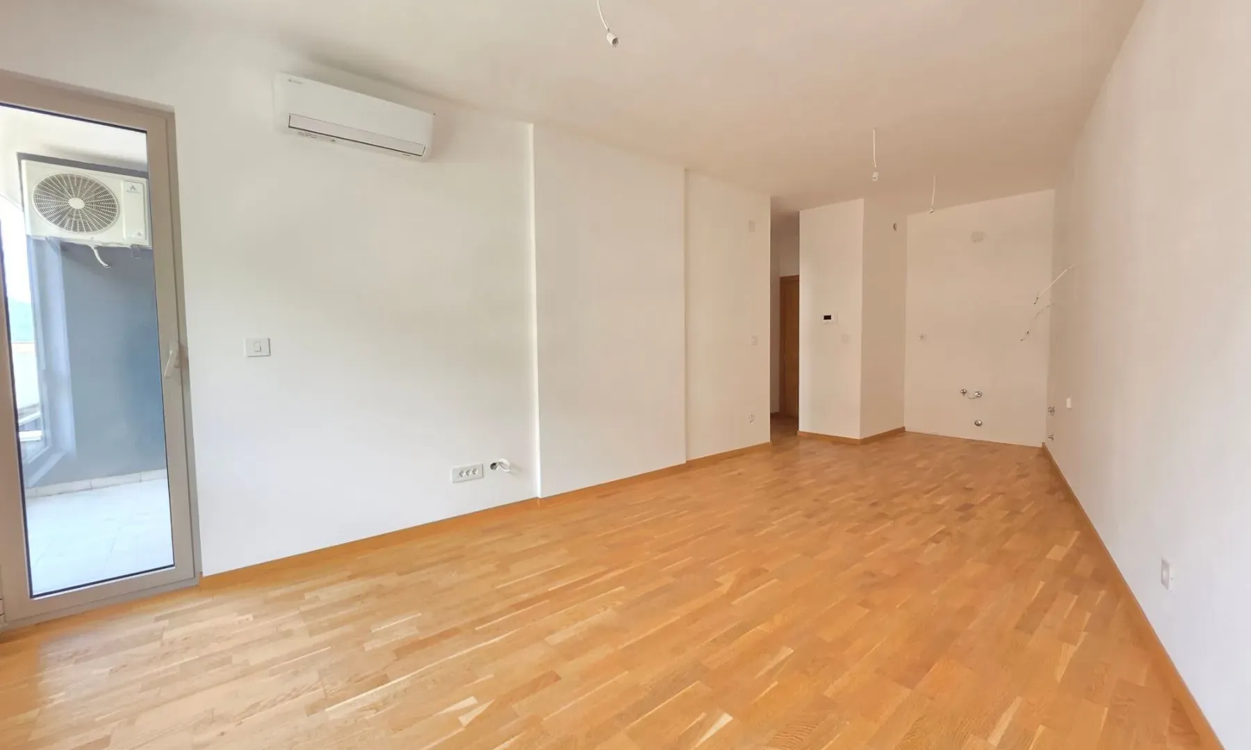 Sale, one bedroom apartment, 45m², Bečići, Budva