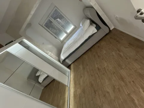 Izdavanje, trosoban stan, 120m², Kumbor, Herceg Novi - image 6