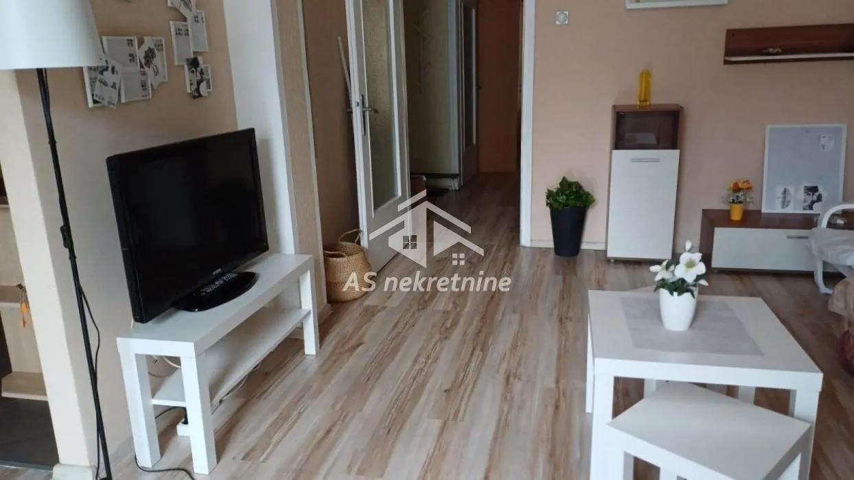 Izdavanje, dvosoban stan, 58m², Crveni Krst, Beograd