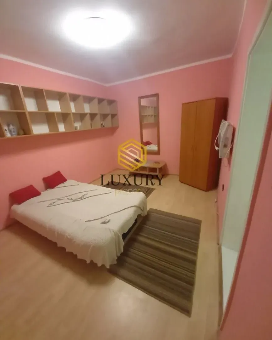 Rent, three bedroom apartment, 850m², Nova Dalmatinska, Podgorica