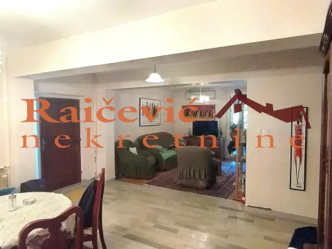 Sale, house, 354m², Begaljica, Grocka - image 3