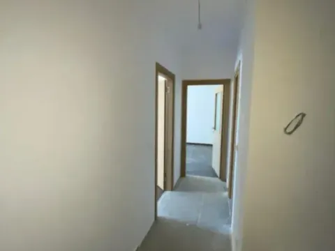 Sale, two bedroom apartment, 80m², Ljubović, Podgorica - image 12