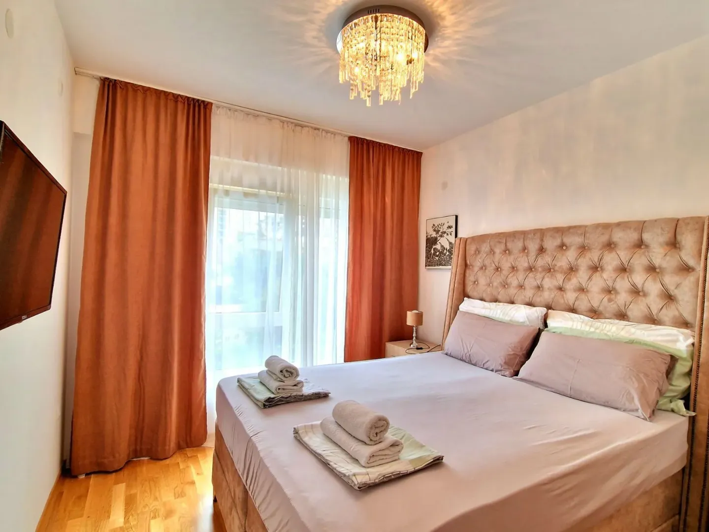 Izdavanje, jednosoban stan, 46m², Bečići, Budva
