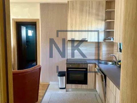 Rent, two bedroom apartment, 80m², Tološi, Podgorica - image 9