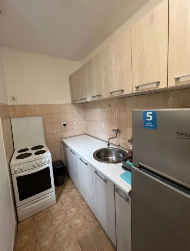 Rent, studio apartment, 39m², Petrovac, Budva