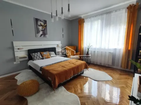 Prodaja, dvosoban stan, 45m², Stari Grad, Beograd